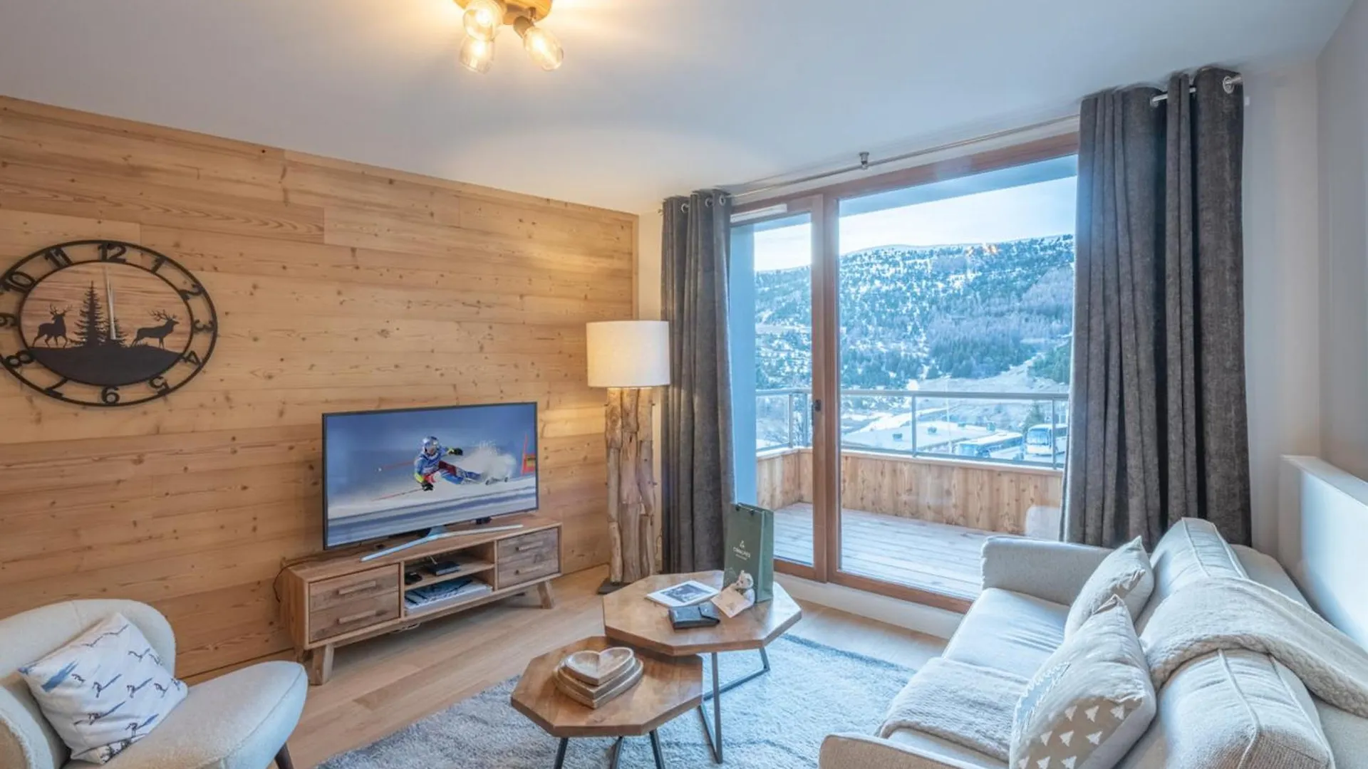 Appartement Neuf, Spacieux, Proche Pistes Et Centre, Parking Et Wifi Inclus - Fr-1-645-61 Huez 0*,